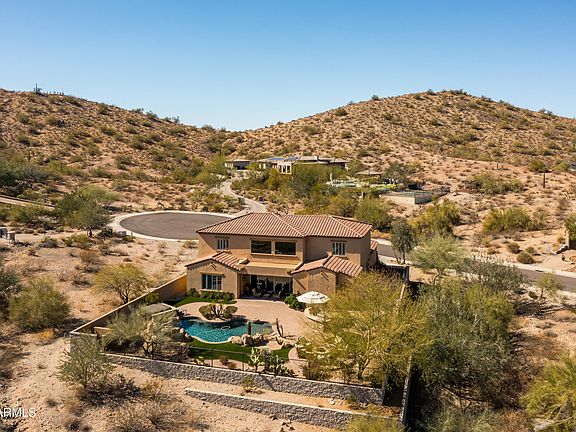 2nd image of 8667 W LARIAT Lane