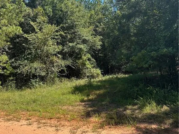 6741 McGhee Rd #17, Sparta, GA 31087