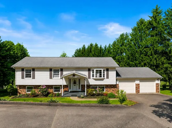 155 Long Vue Acres, Wheeling, WV 26003