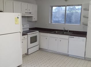 461 Spring St APT 10E, Naugatuck, CT 06770