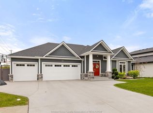 6072 Silver Maple Rd, Lasalle, ON N9H0C1