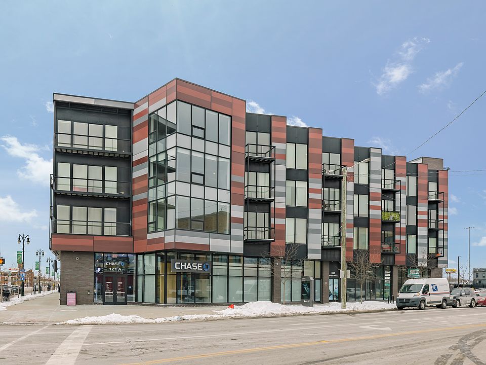 Building Photo 3