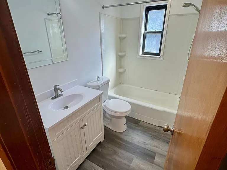 229-231 Marylea Avenue (LO) — Photo 24