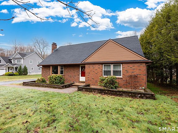 2nd image of 160 Flanders Road