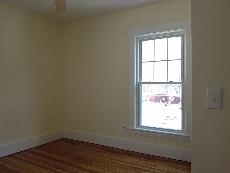 12 E Main St #5 — Photo 10