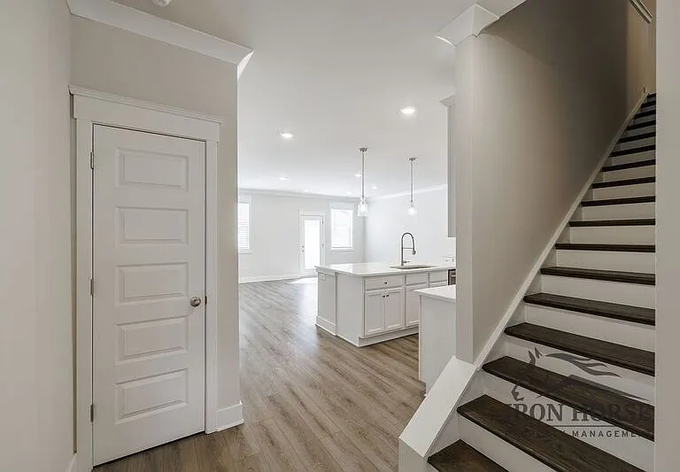 14 Depot Landing Way — Photo 5