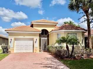 658 NW Stanford Ln, Port Saint Lucie, FL 34983