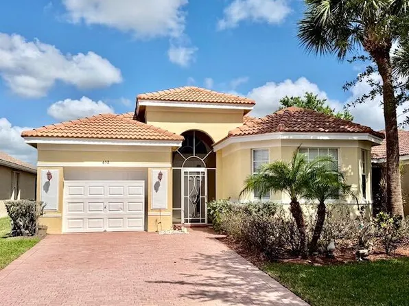 658 NW Stanford Lane, Port St Lucie, FL 34983
