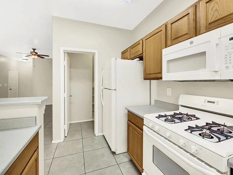 1624 Clint Canyon Dr — Photo 6