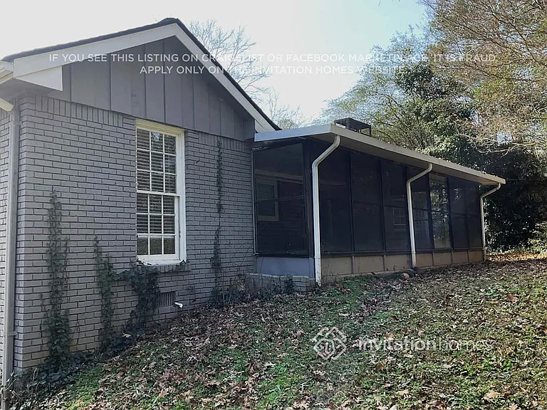 460 Glendale Ct — Photo 23