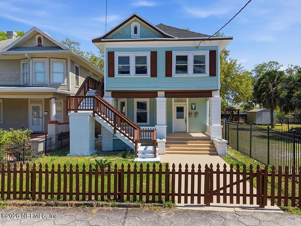 1st image of 1825 PERRY Street