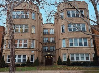 5428 N Kimball Ave APT 2E, Chicago, IL 60625