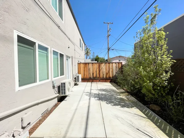 20652 Park Circle West