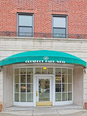 Sold by Avenue Sotheby's International Realty | media 2