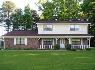 11621 Centerhill Martin Rd, Collinsville, MS 39325