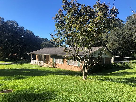 3rd image of 1616 Salmon Dr #1