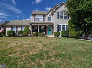 4365 Trophy Dr, Upper Chichester, PA 19061
