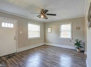 215 Kent Rd, Glen Burnie, MD 21060