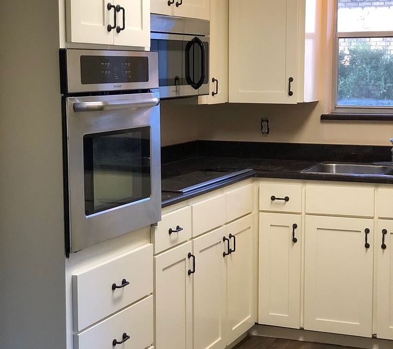 1st image of 1406 Glenwick Ln
