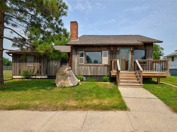 606 North St, Perry, IA 50220