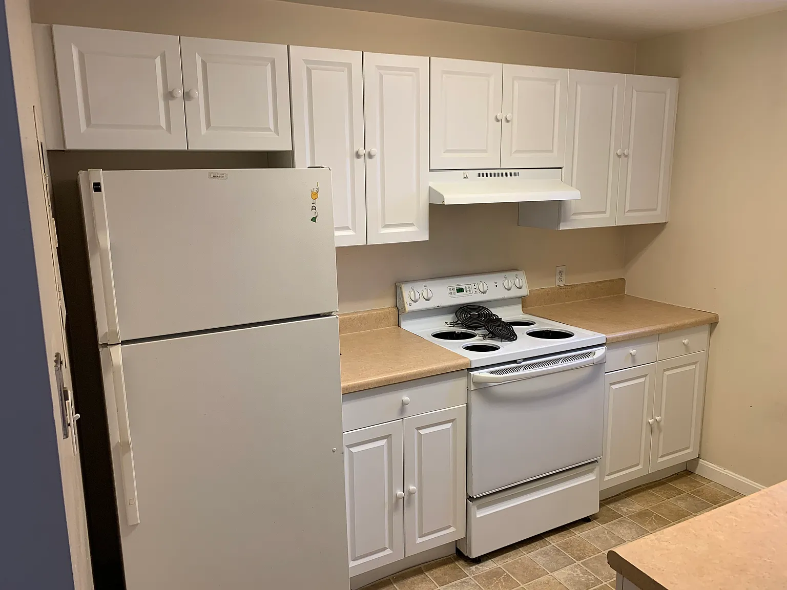 2 bed, 804 sqft, $4,100 — Photo 3