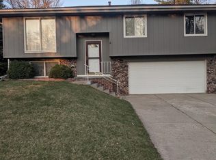2511 N 143rd St, Omaha, NE 68164