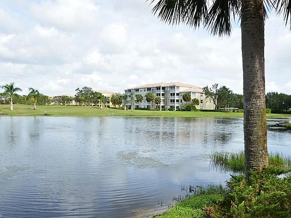 3rd image of 26961 Clarkston Dr Unit 9104