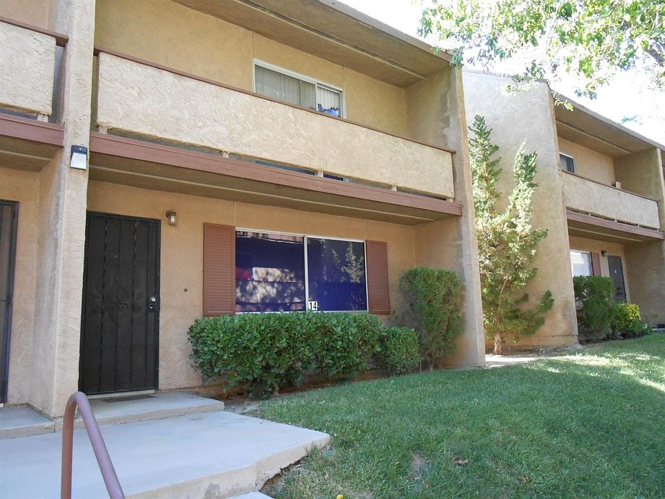 1st image of 14299 La Paz Dr APT 14