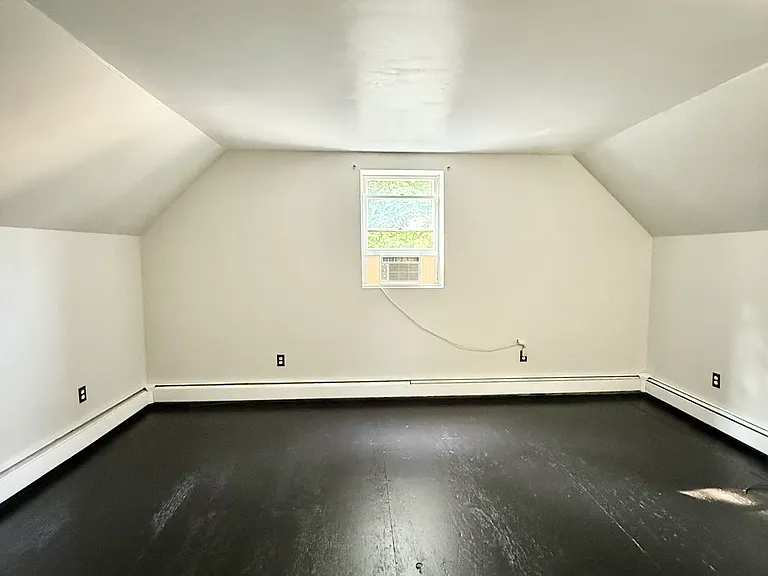 38 Veranda St #6 — Photo 2