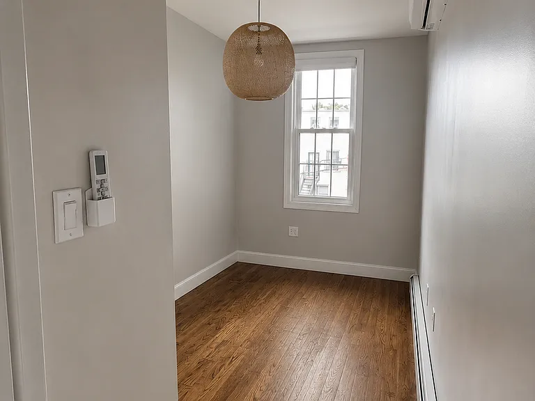 2044 Pacific St #1 — Photo 8