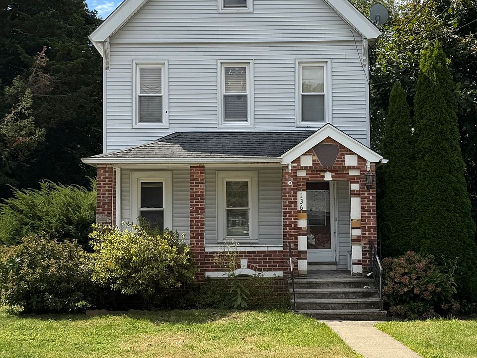 1st image of 136 Collis Street