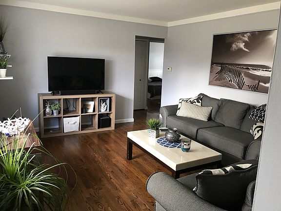 4th image of 12459 Greenway Dr