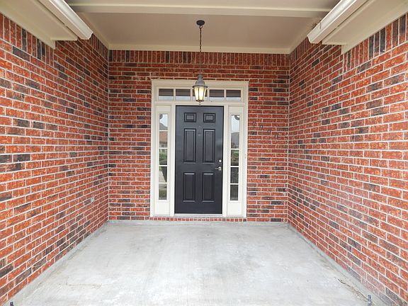 2nd image of 7900 Golfhill Dr