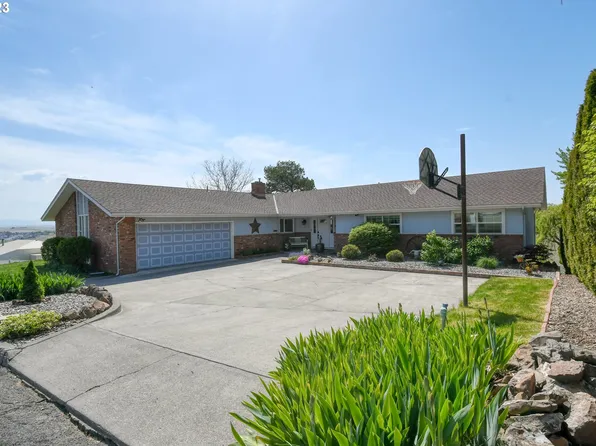 1403 NW Horn Ave, Pendleton, OR 97801