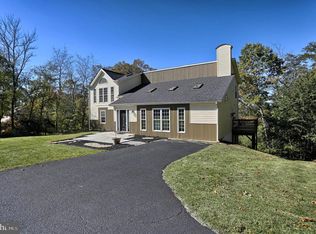 529 Mengus Mill Rd, Littlestown, PA 17340