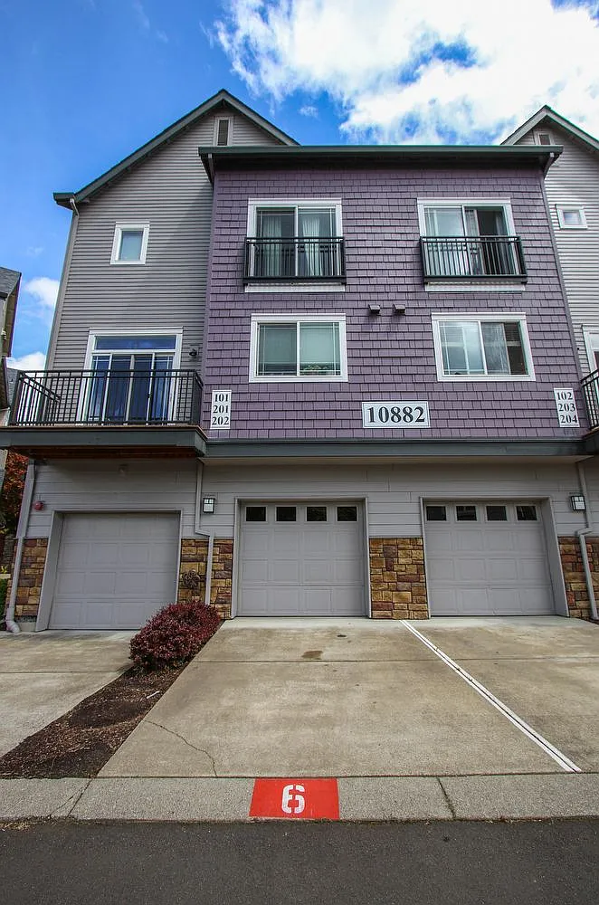 10882 NE Red Wing Way Unit 202 photo 1