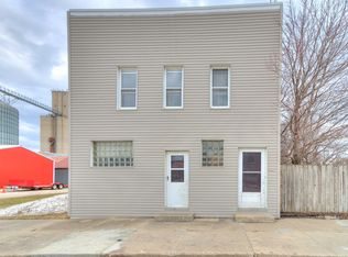 108 Main St, Williams, IA 50271