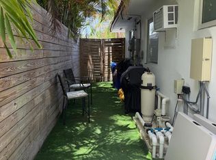 2401 SW 16th Ct, Miami, FL 33145