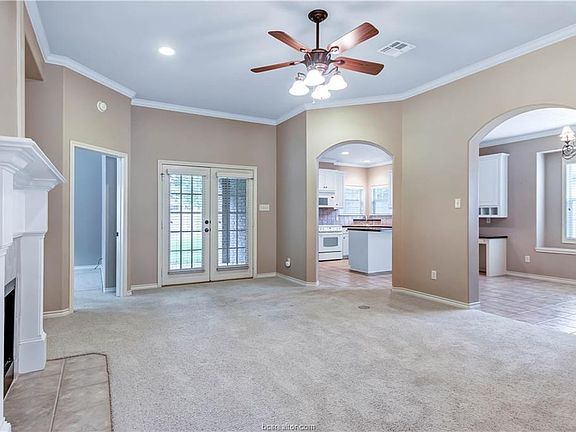 4th image of 4210 Conway Ct