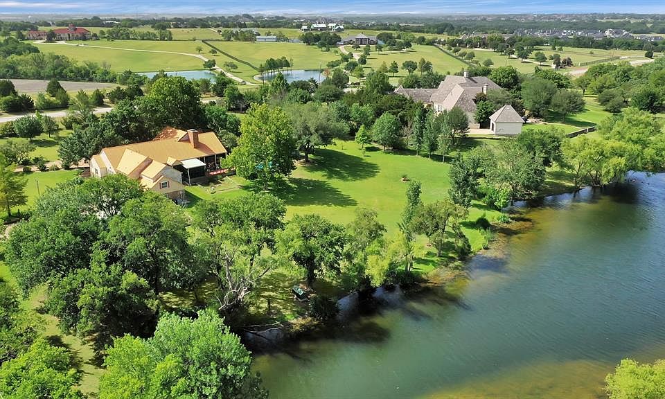 1st image of 148 Harvest Hill Dr
