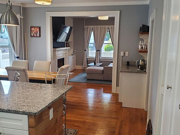 5th image of 7 Desson Ave Unit 1