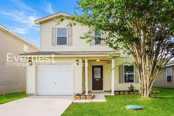 201 Cloverbrook Dr