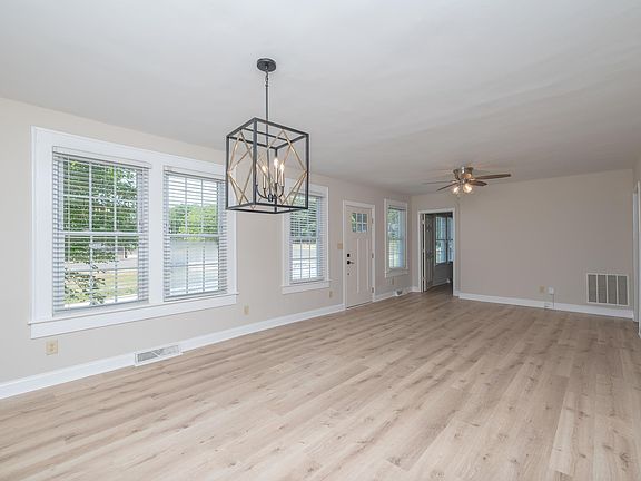 2nd image of 117 Taylors Rd