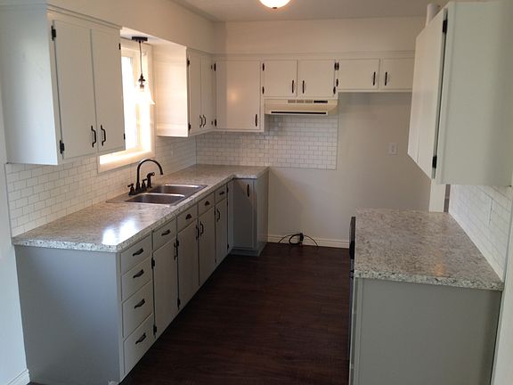 2nd image of 510 N Lawn Dale Dr