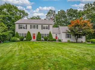 56 Harris Road Ext, Salem, CT 06420