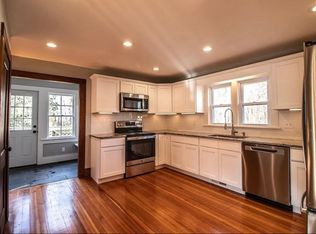 19 Thayer St, Amherst, MA 01002