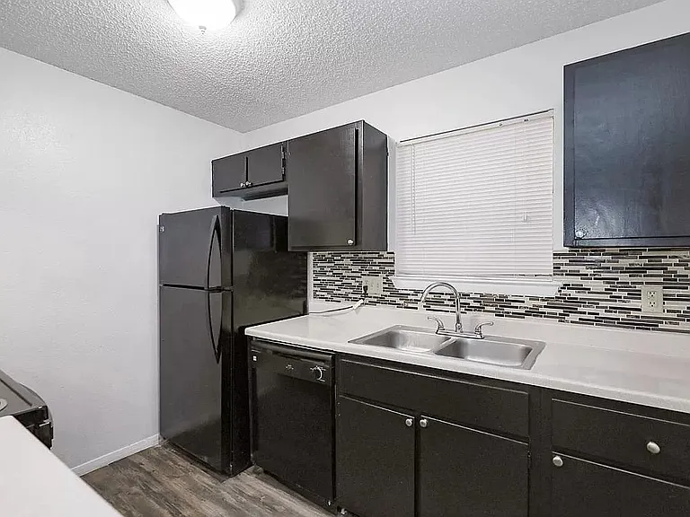 Copper Mill Apartments — Photo 4