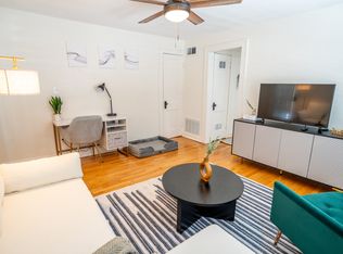 1111 W 41st St #1W, Kansas City, MO 64111