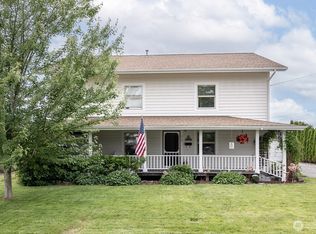 614 16th St SW, Puyallup, WA 98371