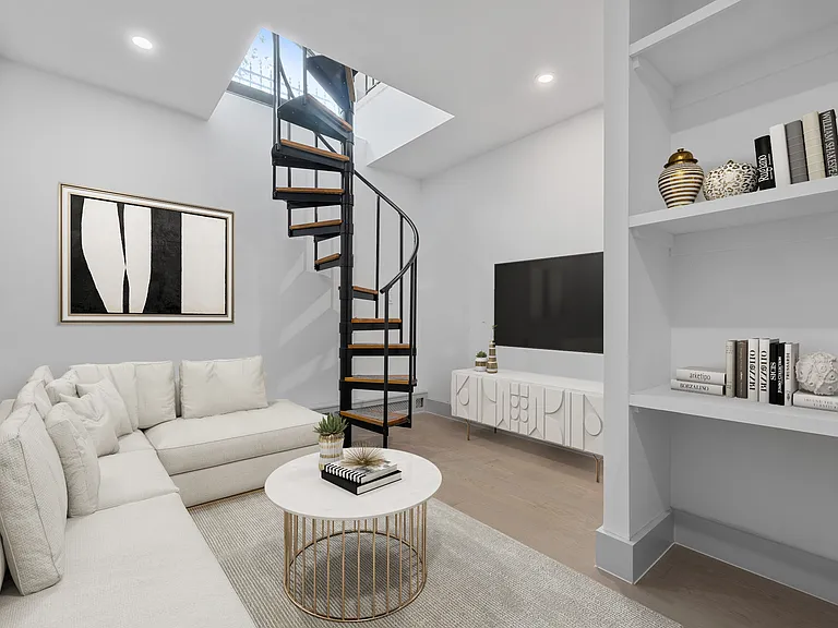 286 5th Ave #1B — Photo 6